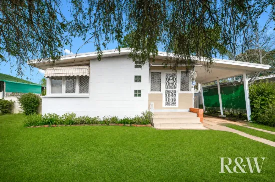 12 Fitzgerald Crescent, Blackett, NSW 2770