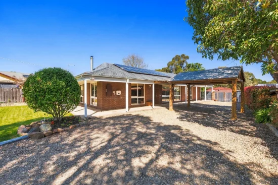12 Fitzroy, Stratford, Vic 3862 - For Sale