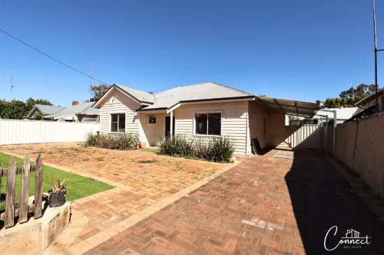 12 Gairdner Street, Northam, WA 6401