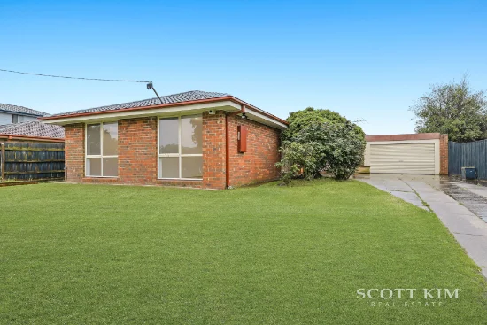 12 Glenbourne Road, Cranbourne, Vic 3977