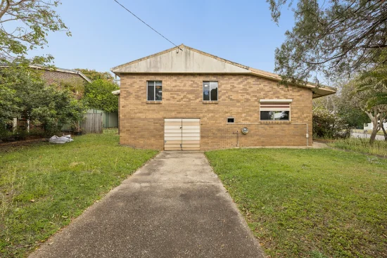 12 Grahams Road, Strathpine, Qld 4500