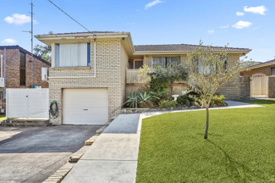 12 Gray Avenue, Mount Warrigal, NSW 2528