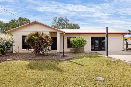 12 Hamish Avenue, Rasmussen, Qld 4815