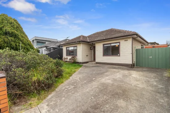 12 Heather Ave, Pascoe Vale, Vic 3044