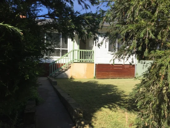 12 Hewison Road, Medina, WA 6167
