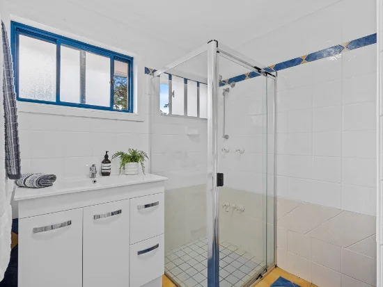 12 Holyoake Drive, Daisy Hill, Qld 4127-Image