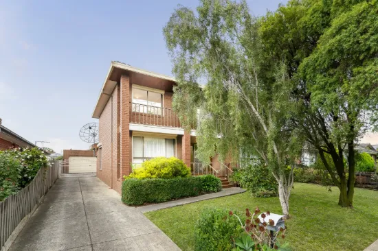 12 Hubbard Avenue, Mulgrave, Vic 3170