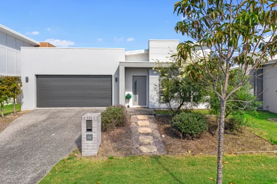12 Jaiden Way, Coomera, Qld 4209 - For Rent