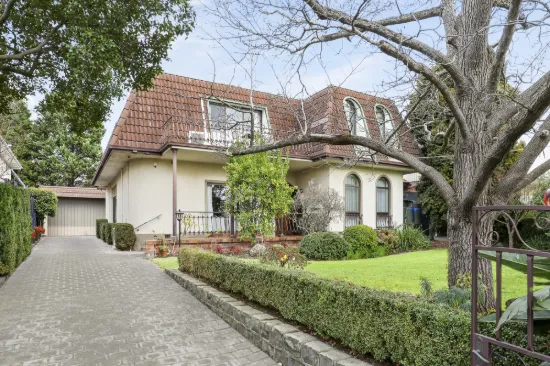 12 Kyora Parade, Balwyn North, Vic 3104
