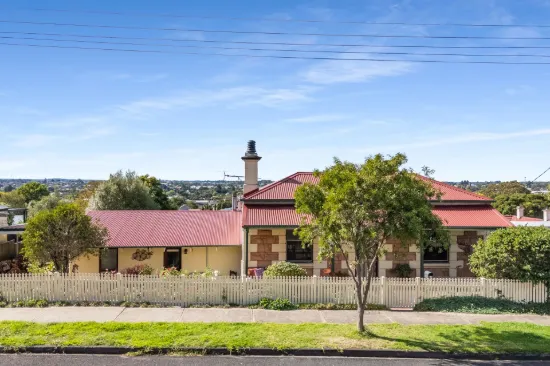 12 Lake Terrace West, Mount Gambier, SA 5290