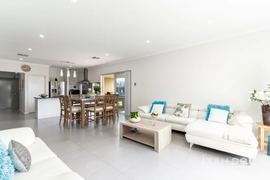 12 Langdon Loop, Caversham, WA 6055