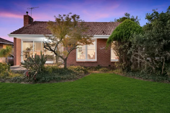 12 Lichfield Avenue, Jacana, Vic 3047