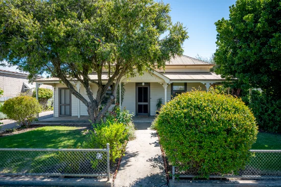 12 Loch Street, Nhill, Vic 3418