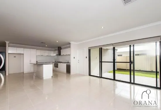 12 Lyneham Place, Bassendean, WA 6054