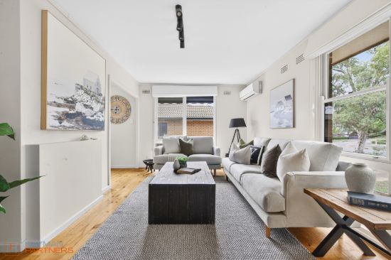 12 MacFarland Crescent, Chifley, ACT 2606