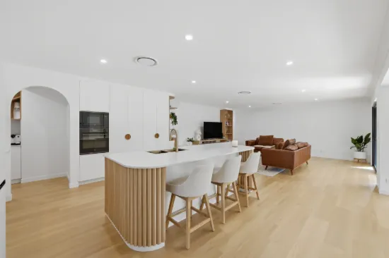 12 Maidenwell Road, Ormeau, Qld 4208