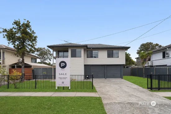 12 Makaha Drive, Birkdale, Qld 4159