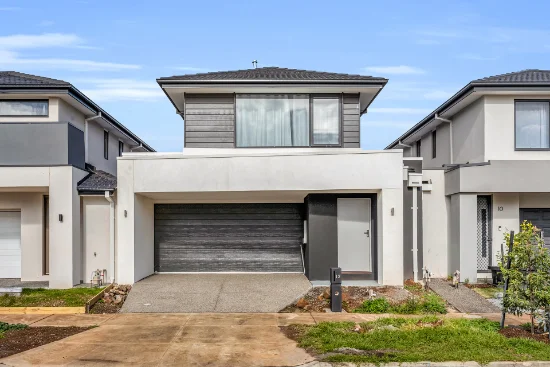 12 Malua Road, Bonnie Brook, Vic 3335