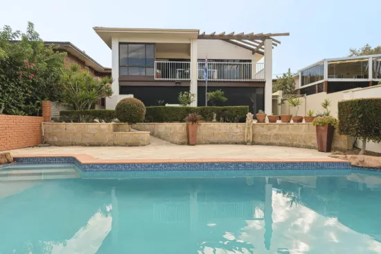 12 Marine Terrace, Sorrento, WA 6020