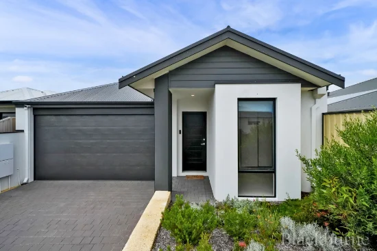 12 McCarthy Way, Landsdale, WA 6065
