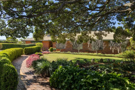 12 Mcstay Street, Middle Ridge, Qld 4350