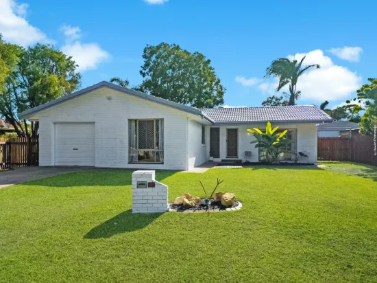 12 Meledie Avenue, Kawungan, Qld 4655