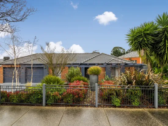 12 Merrijig Crescent, Doreen, Vic 3754