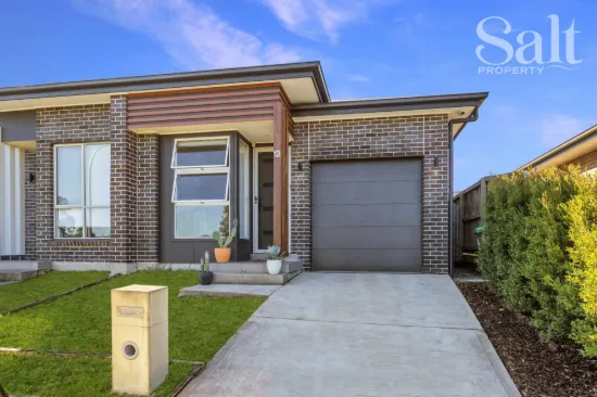 12 Meya Crescent, Fletcher, NSW 2287