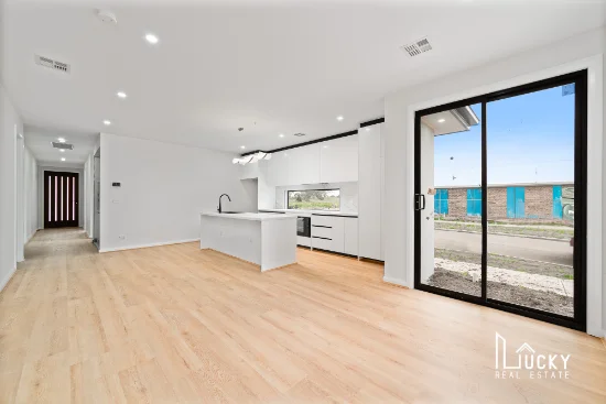 12 Mimicus Drive, Wollert, Vic 3750-Image