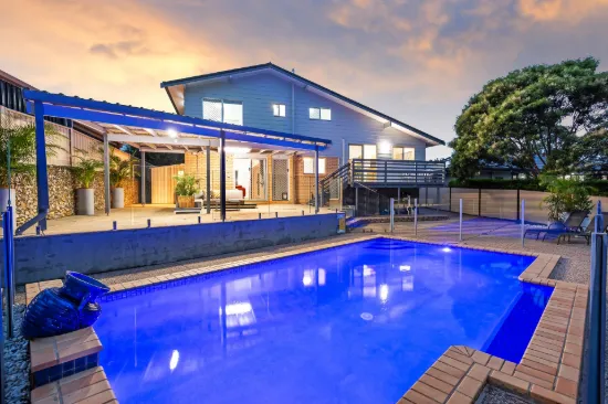 12 Mitchell Avenue, Molendinar, Qld 4214