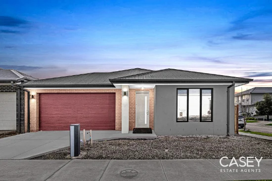 12 Moonstone Crescent, Cranbourne East, Vic 3977