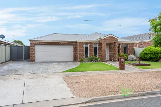 12 Moorhen Drive, Lara, Vic 3212