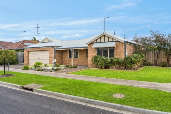 12 Newbank Court, Leopold, Vic 3224