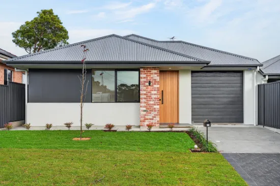 12 Normandy Avenue, Para Hills, SA 5096