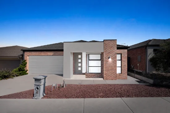 12 Orange Road, Kalkallo, Vic 3064 - For Rent