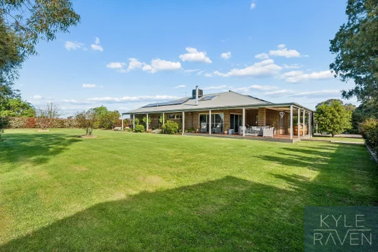 12 Oxley-Meadow Creek Road, Oxley, Vic 3678