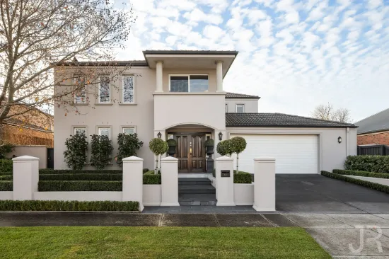12 Packard Street, Berwick, Vic 3806