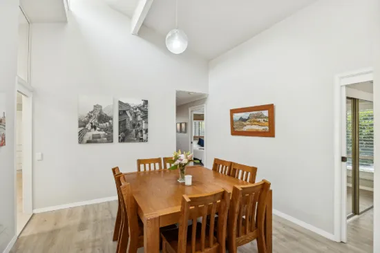 12 Parklands Close, Bateau Bay, NSW 2261-Image