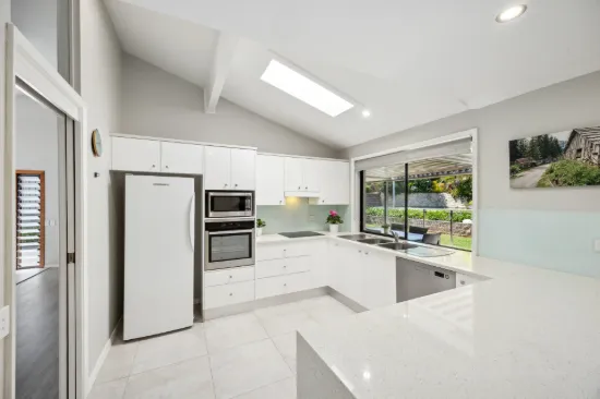12 Parklands Close, Bateau Bay, NSW 2261-Image