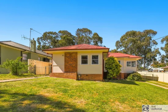 12 PETIT STREET, Yass, NSW 2582