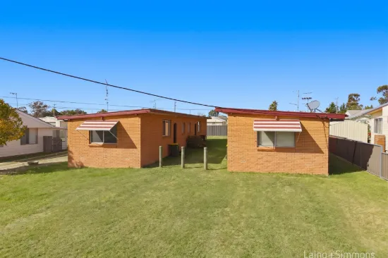 12 Phillip Avenue, Uralla, NSW 2358