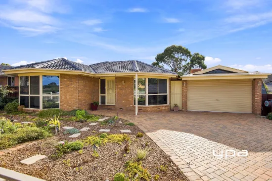 12 Phillip Drive, Sunbury, Vic 3429