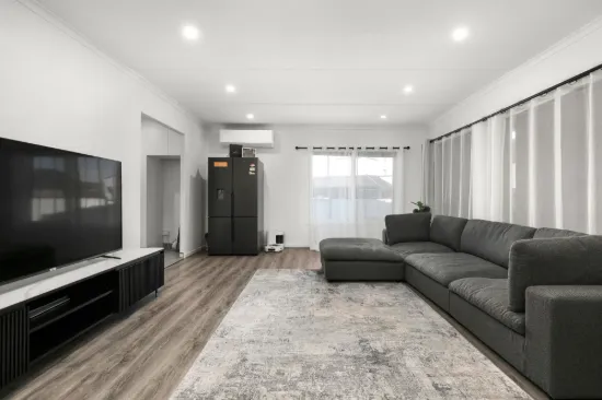 12 Pyalong Crescent, Dallas VIC 3047-Image