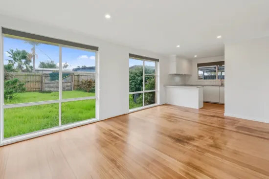 12 Richardson Drive, Mornington, Vic 3931