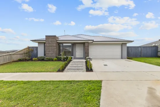 12 Rise Boulevard, Traralgon, Vic 3844