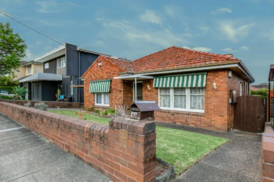 12 Robert Avenue, Russell Lea, NSW 2046