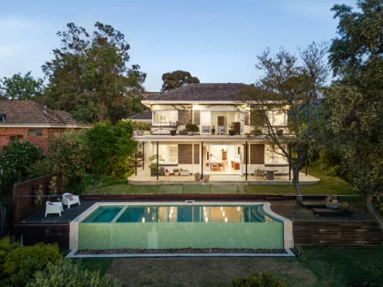12 Rockbeare Grove, Ivanhoe, Vic 3079