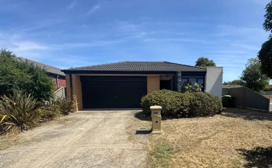12 Rorey Street, Delacombe, Vic 3356
