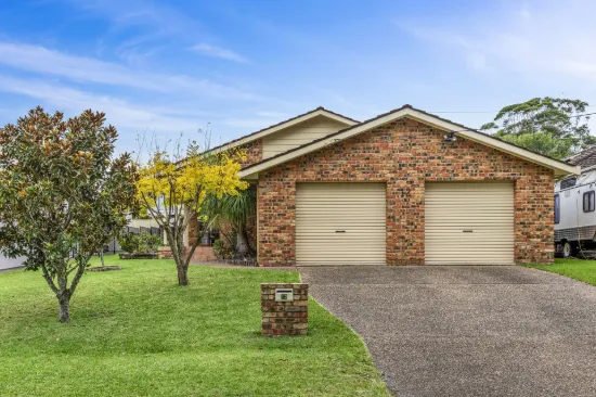 12 Ross Avenue, Narrawallee, NSW 2539