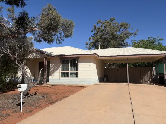 12 Santalum Way, Roxby Downs, SA 5725